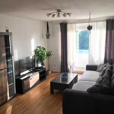 Moderne Wohnung An Der Messe Nuremberg Luaran gambar