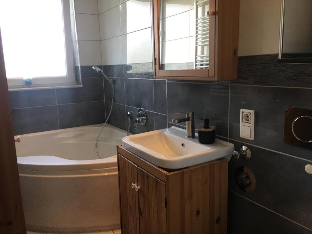 Moderne Wohnung An Der Messe Nuremberg Luaran gambar